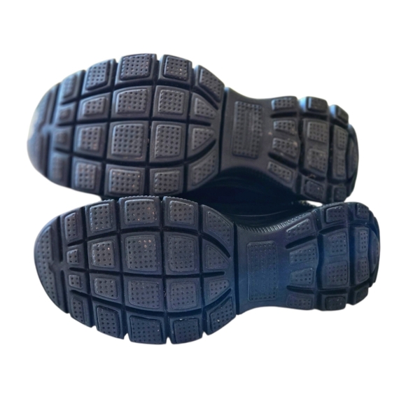 Skechers Women's Black Suede  Ankle Boots with Knit Cuff. Size 9 US. - Picture 8 of 9